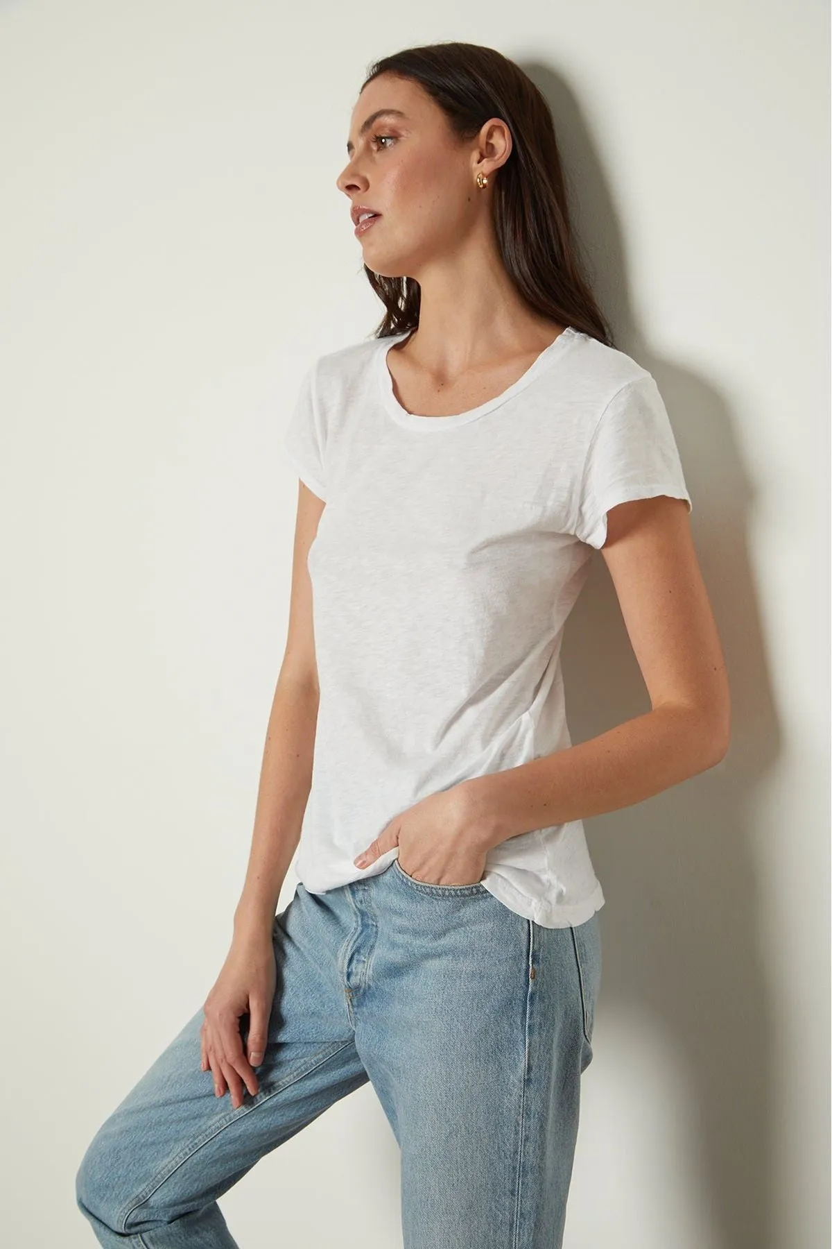 Velvet by Graham & Spencer Odelia Short Sleeve Crew Neck Tee | White