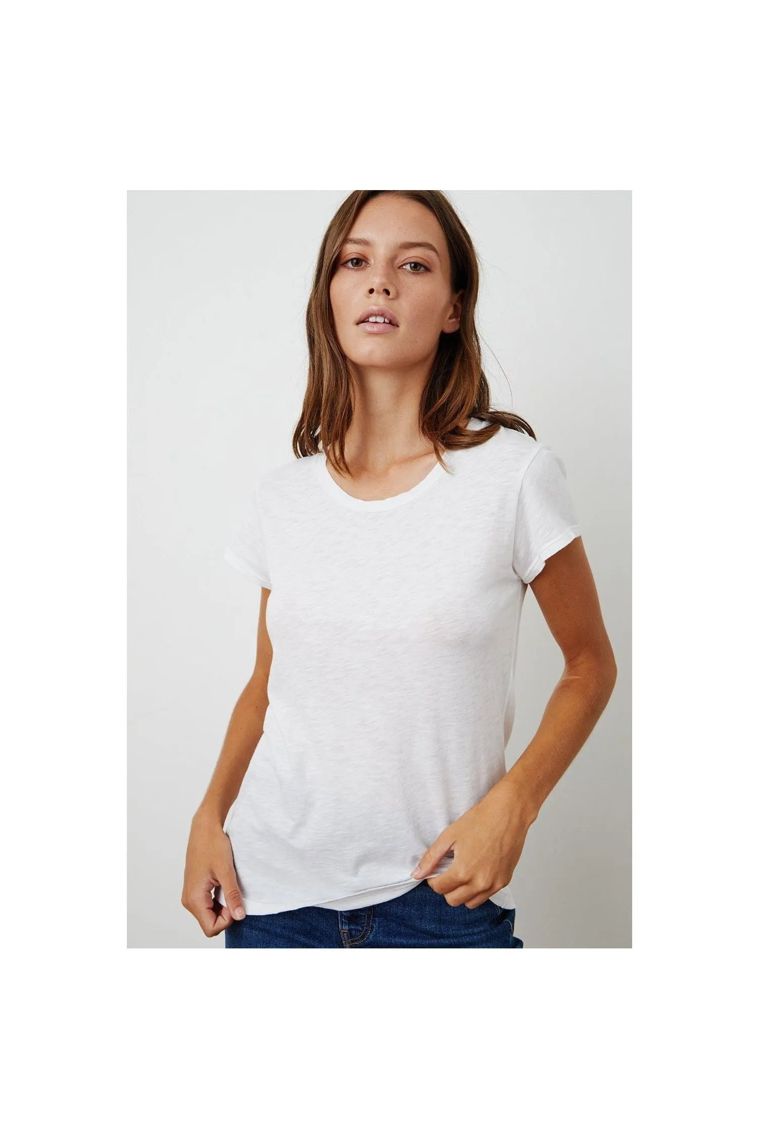 Velvet by Graham & Spencer Odelia Short Sleeve Crew Neck Tee | White